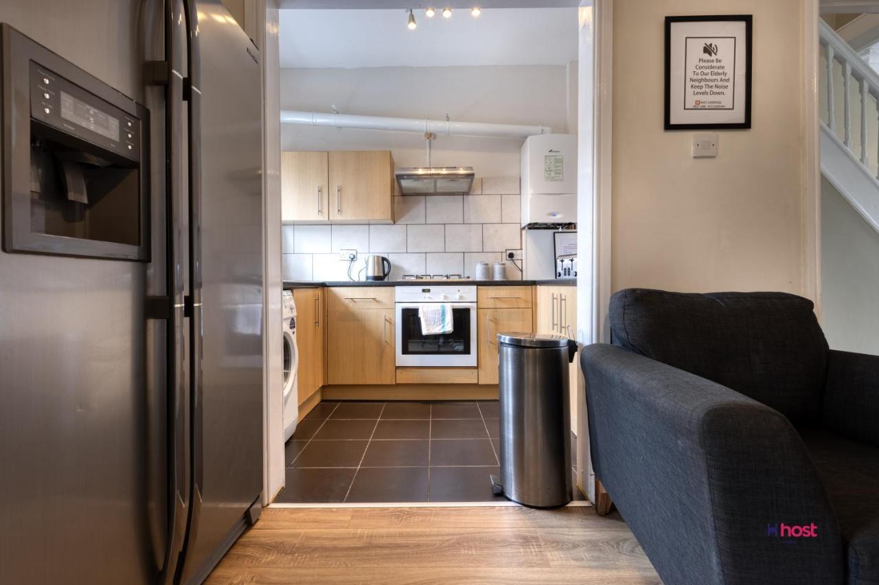 Host Liverpool - Artsy Stadium Suite, City Center & Garden Экстерьер фото