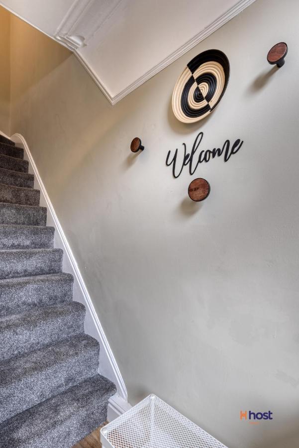 Host Liverpool - Artsy Stadium Suite, City Center & Garden Экстерьер фото